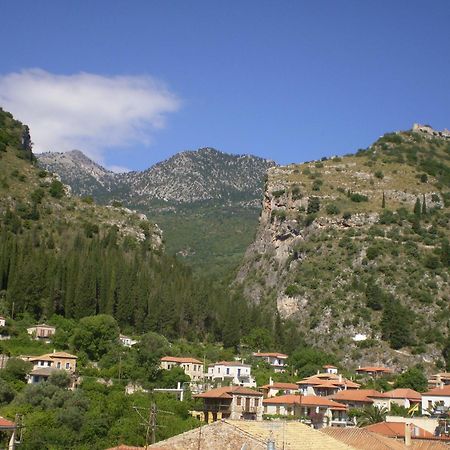 Byzantion Hotel Mystras Exteriör bild