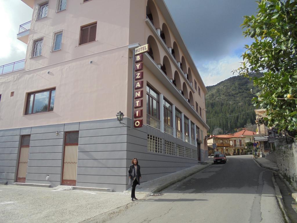 Byzantion Hotel Mystras Exteriör bild