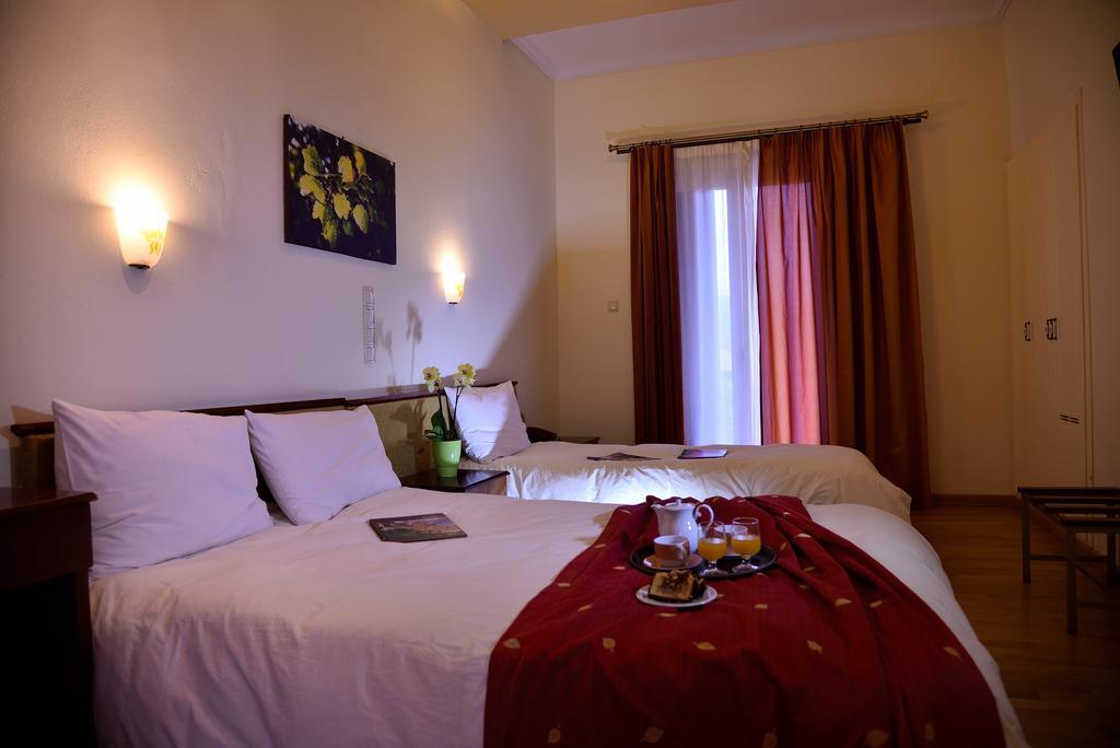 Byzantion Hotel Mystras Exteriör bild