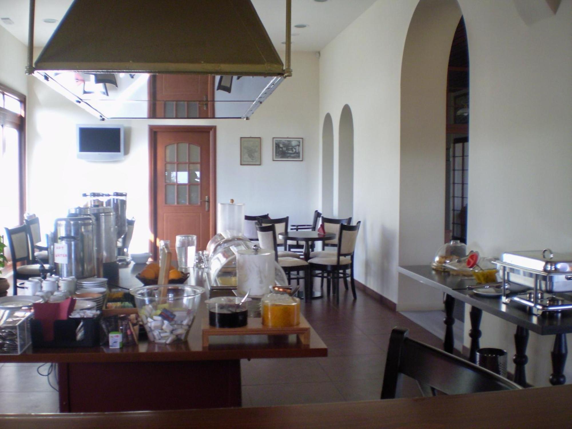 Byzantion Hotel Mystras Exteriör bild