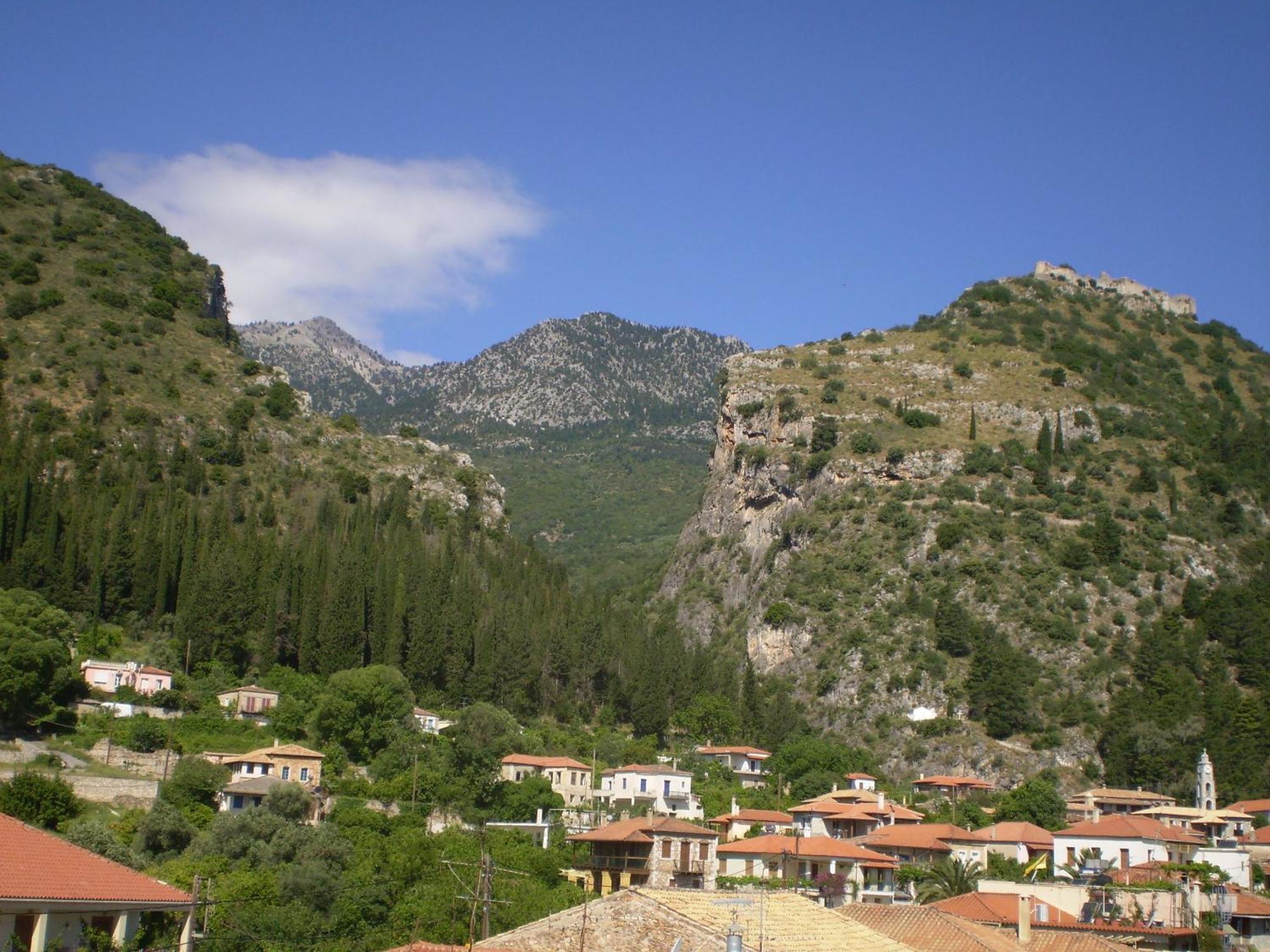 Byzantion Hotel Mystras Exteriör bild