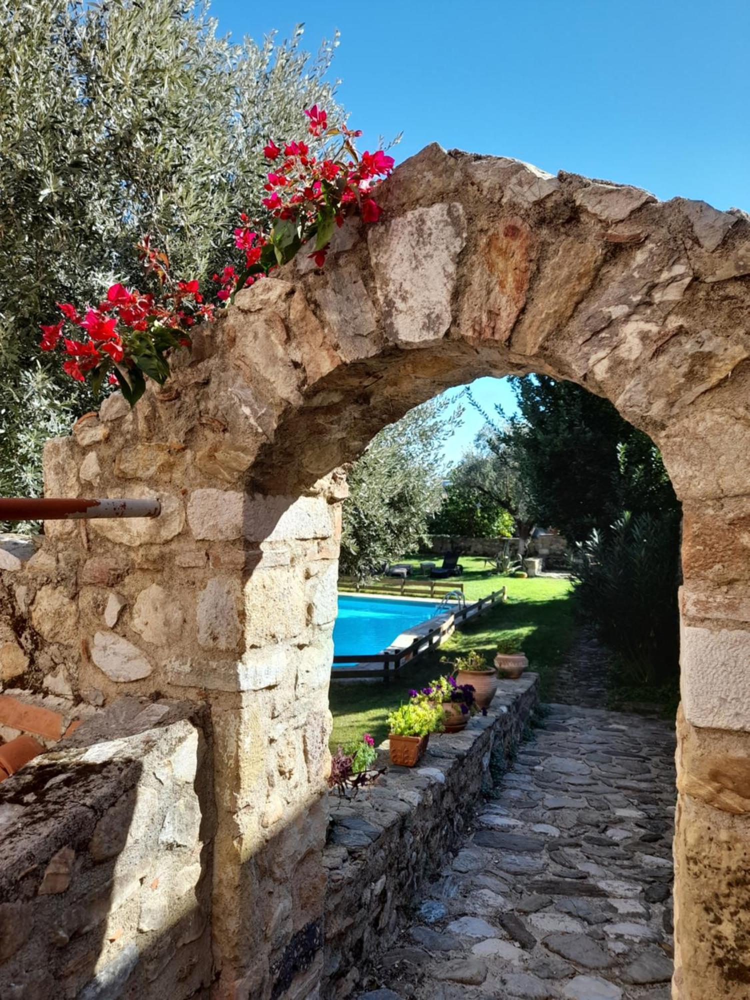 Byzantion Hotel Mystras Exteriör bild