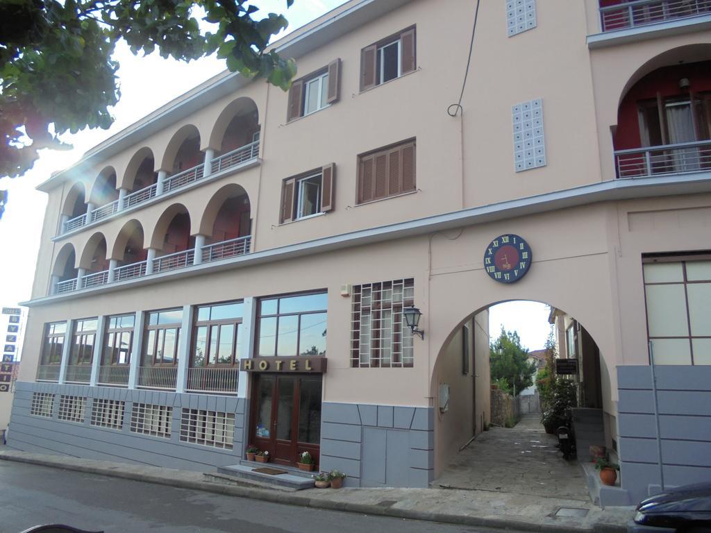 Byzantion Hotel Mystras Exteriör bild