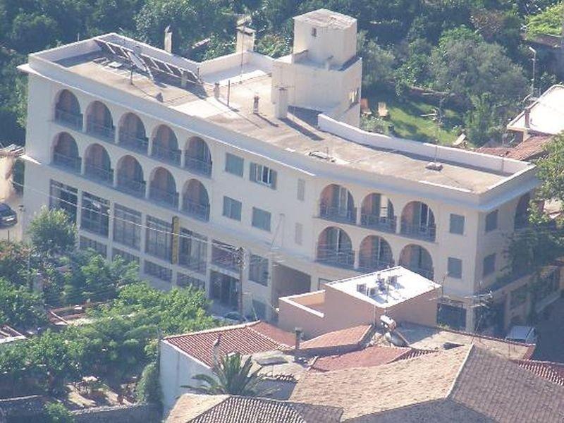 Byzantion Hotel Mystras Exteriör bild